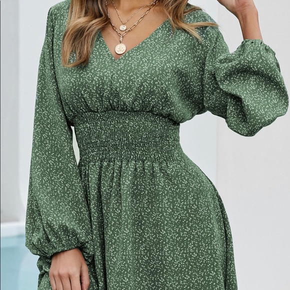 🌺green pattern dress - Picture 4 of 10